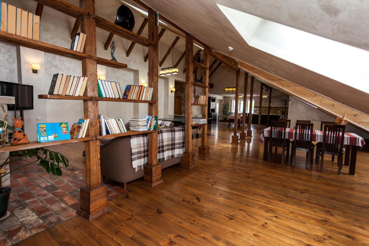 Korali Hotel Jaremcse Kültér fotó