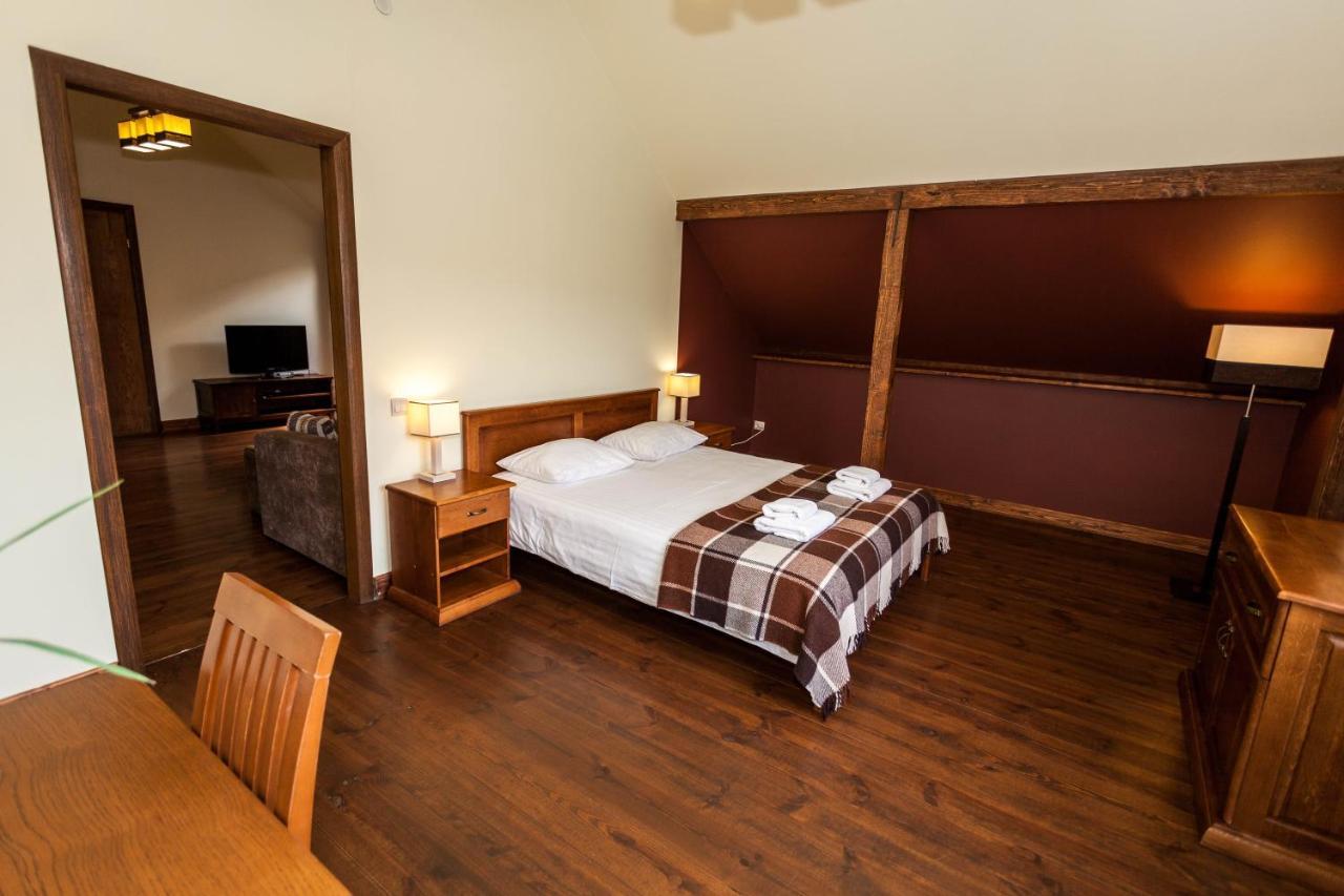 Korali Hotel Jaremcse Kültér fotó